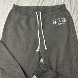 Gap Sweats
